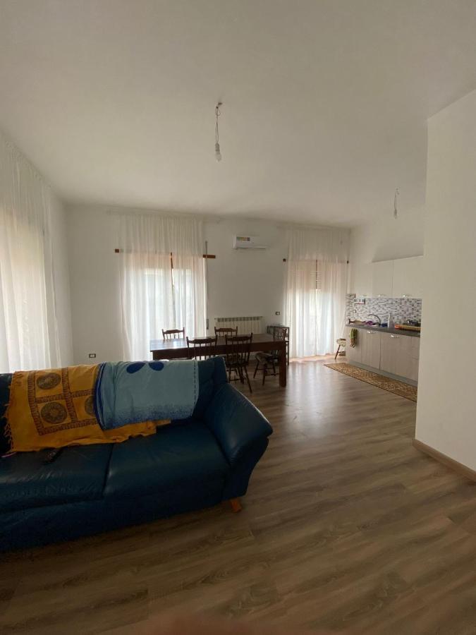 Apartamento La Casa Di Gianfry Paola Exterior foto